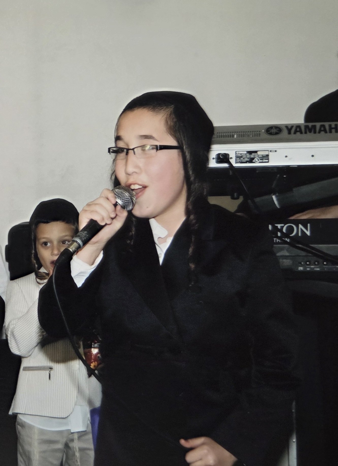 חיים איצ'ה בילדותו במרכז העניינים